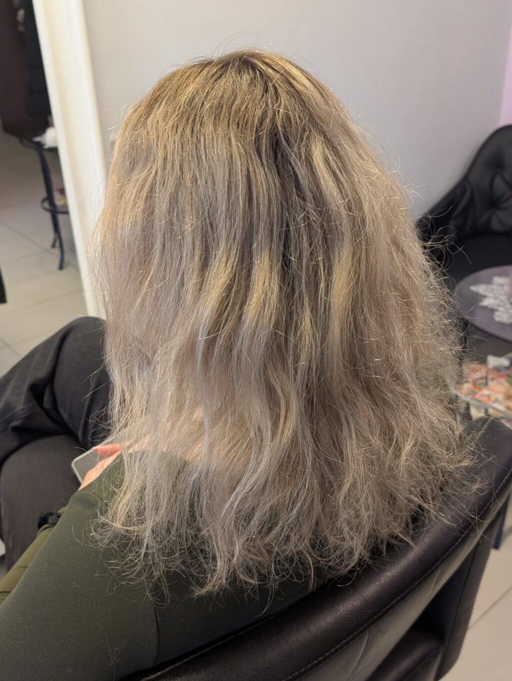 Instagram post from apartament_192. This post is in position 1.