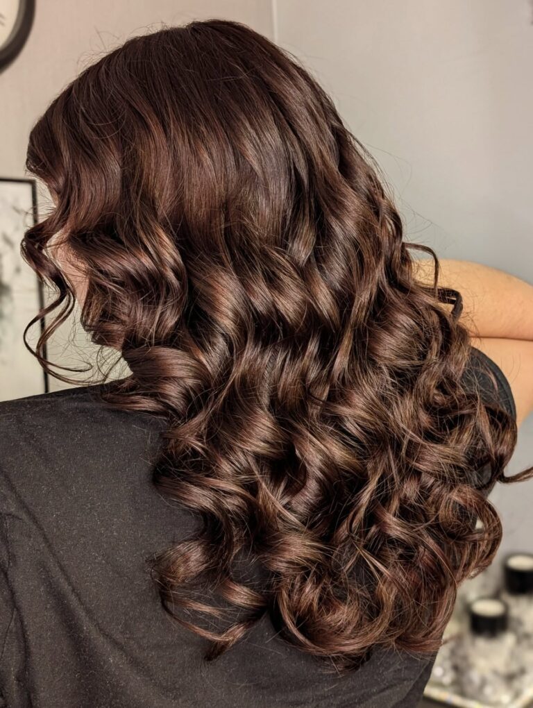 Instagram post from apartament_192. This post is in position 4.